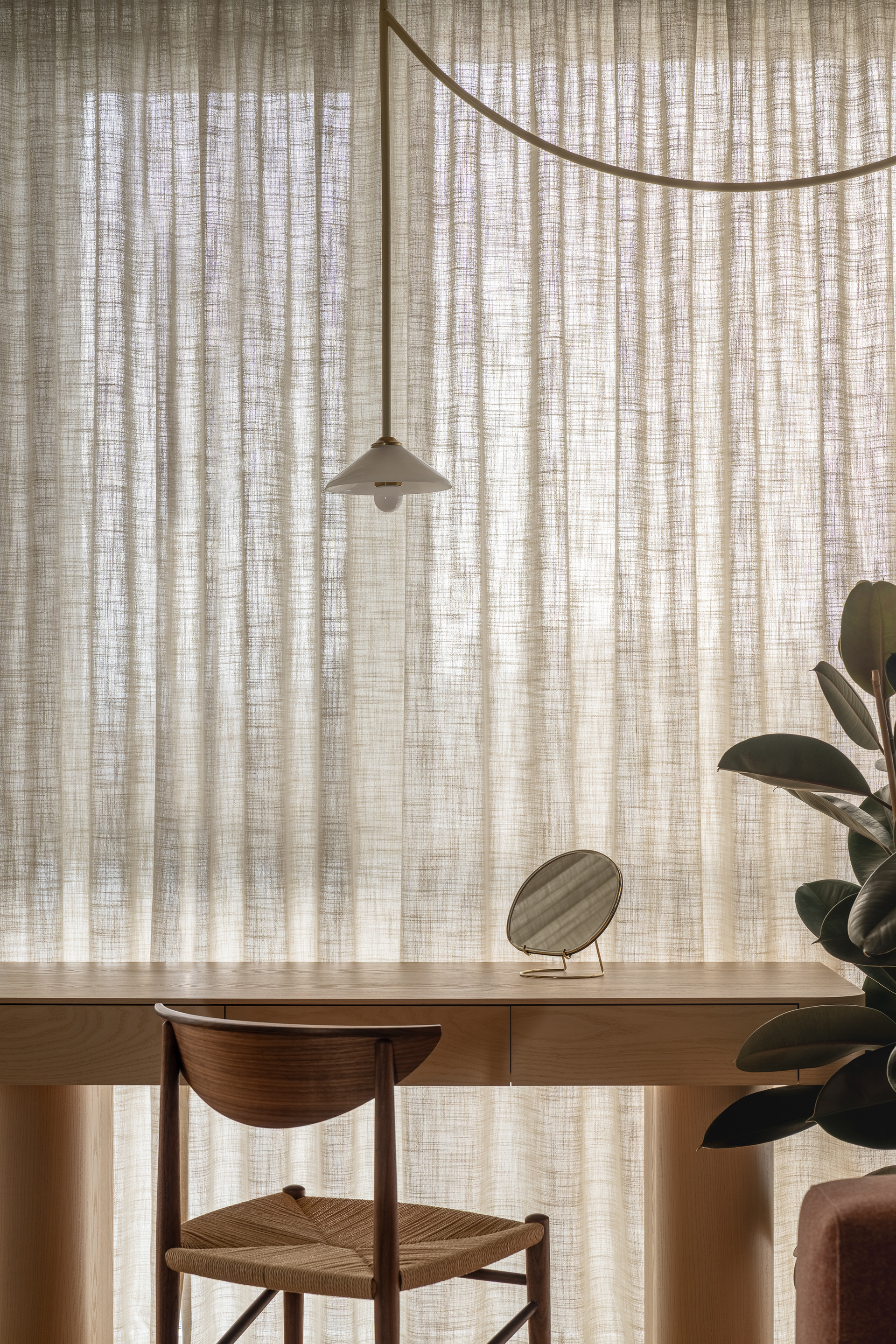 VSLKVSKA | A two-story apartment design-82