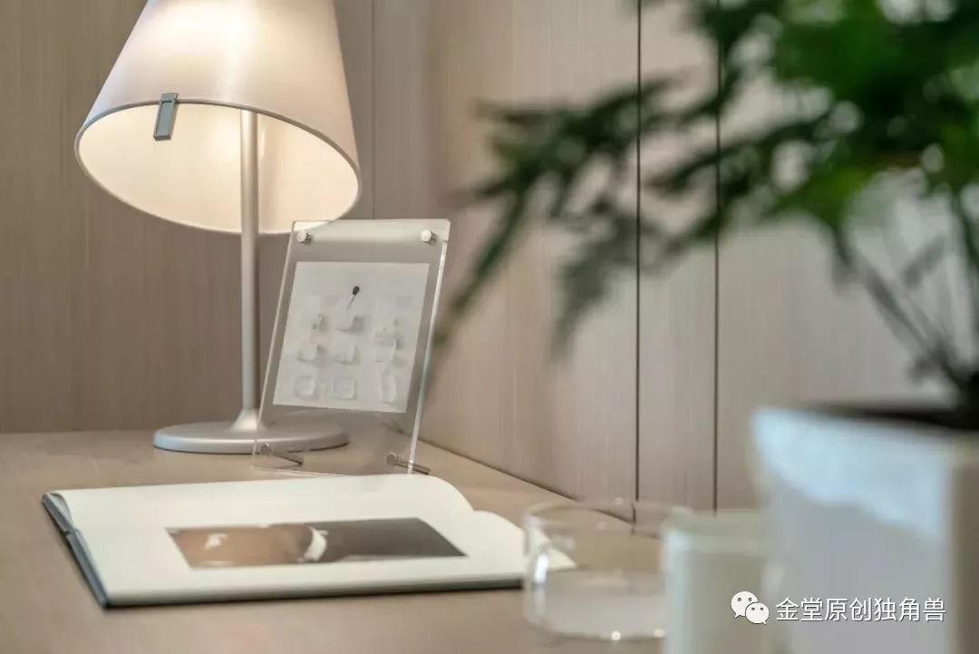 郑鸿设计 | 三湘海尚私宅，海边温暖的现代风-34