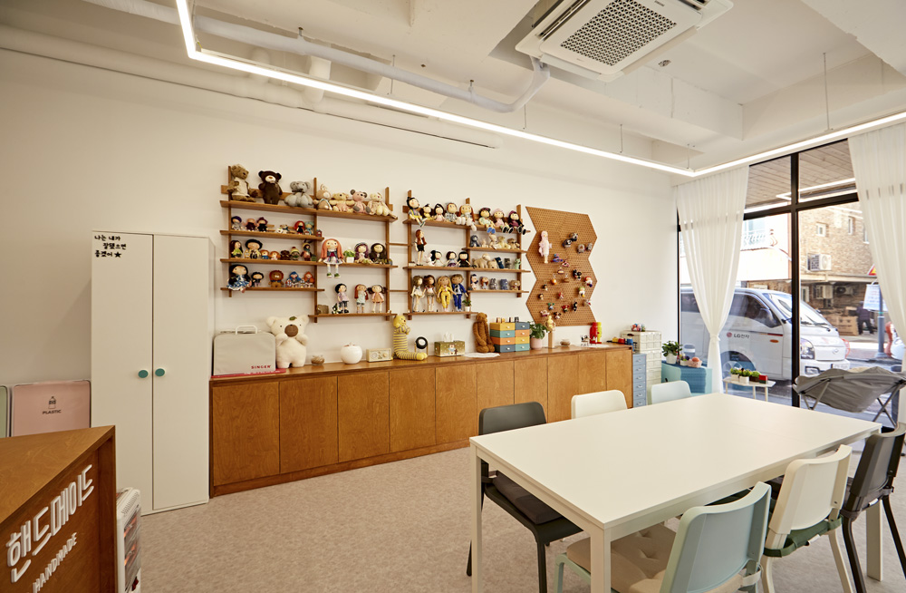 极简黑白灰，打造舒适空间-7