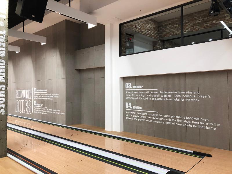 光影交织的 330 平米趣味保龄球馆设计-7