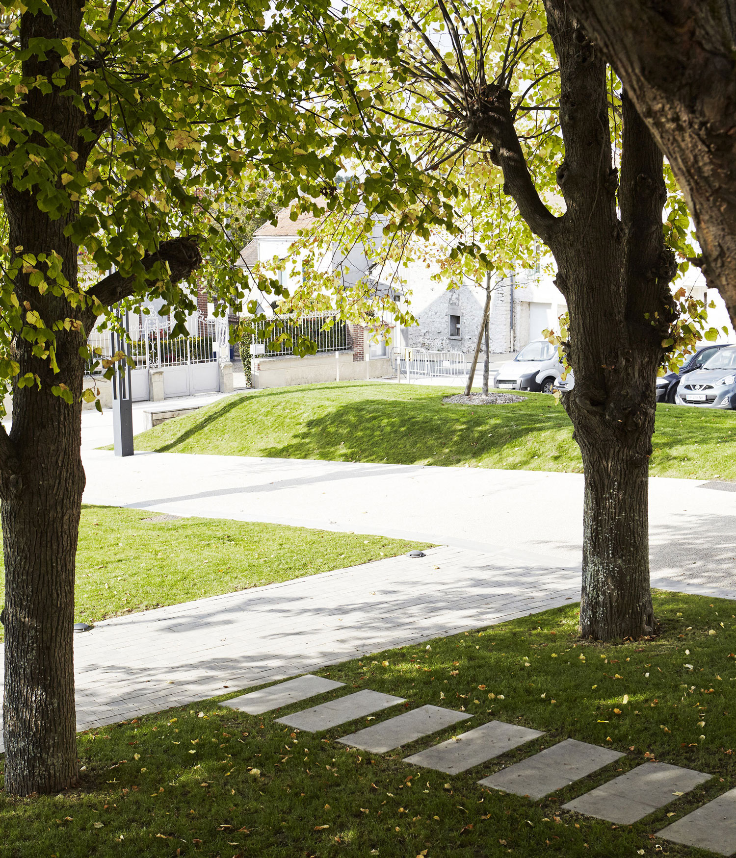 法国小城中心广场的再生设计-9