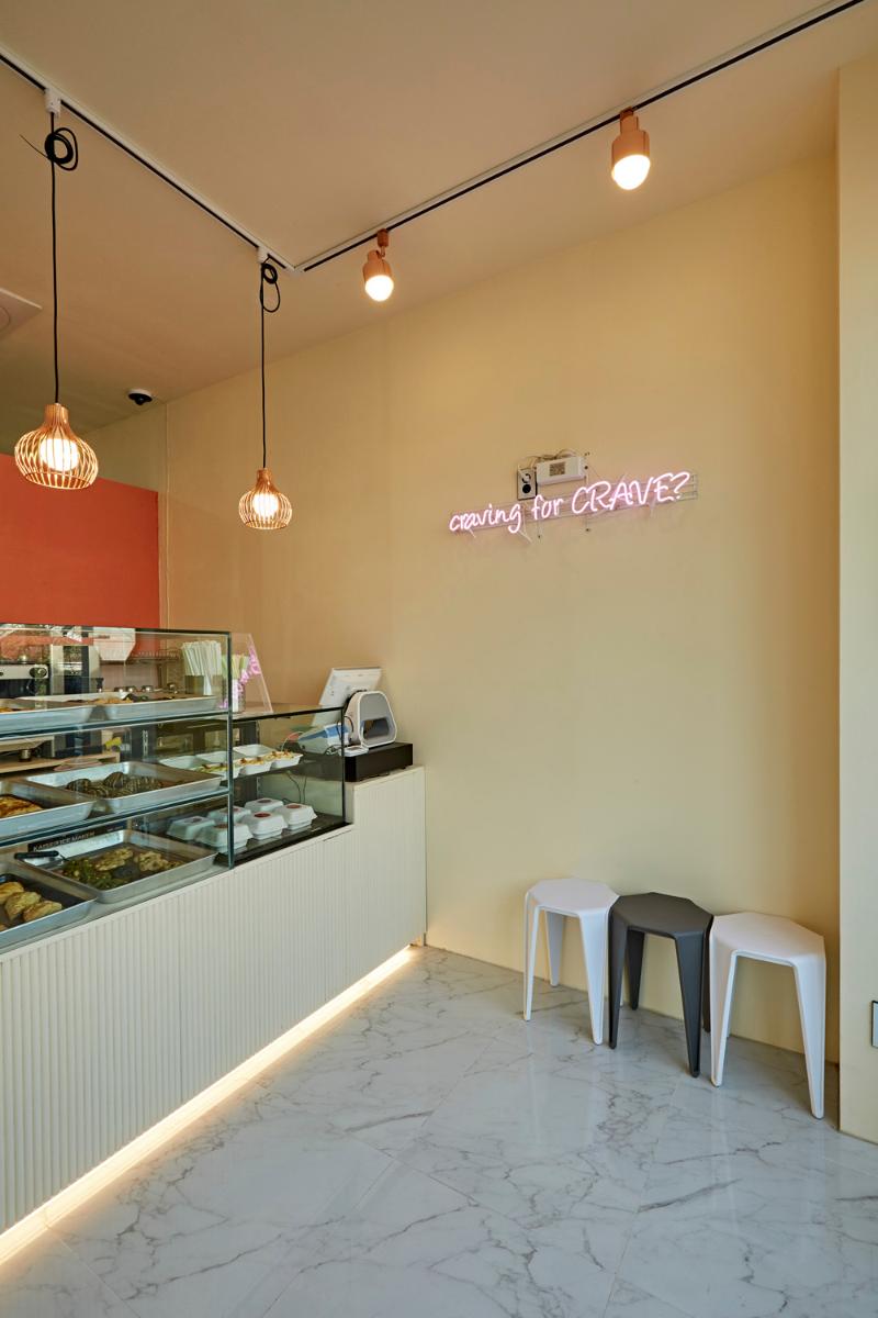 八平米甜品店，色彩点睛的创意空间-8