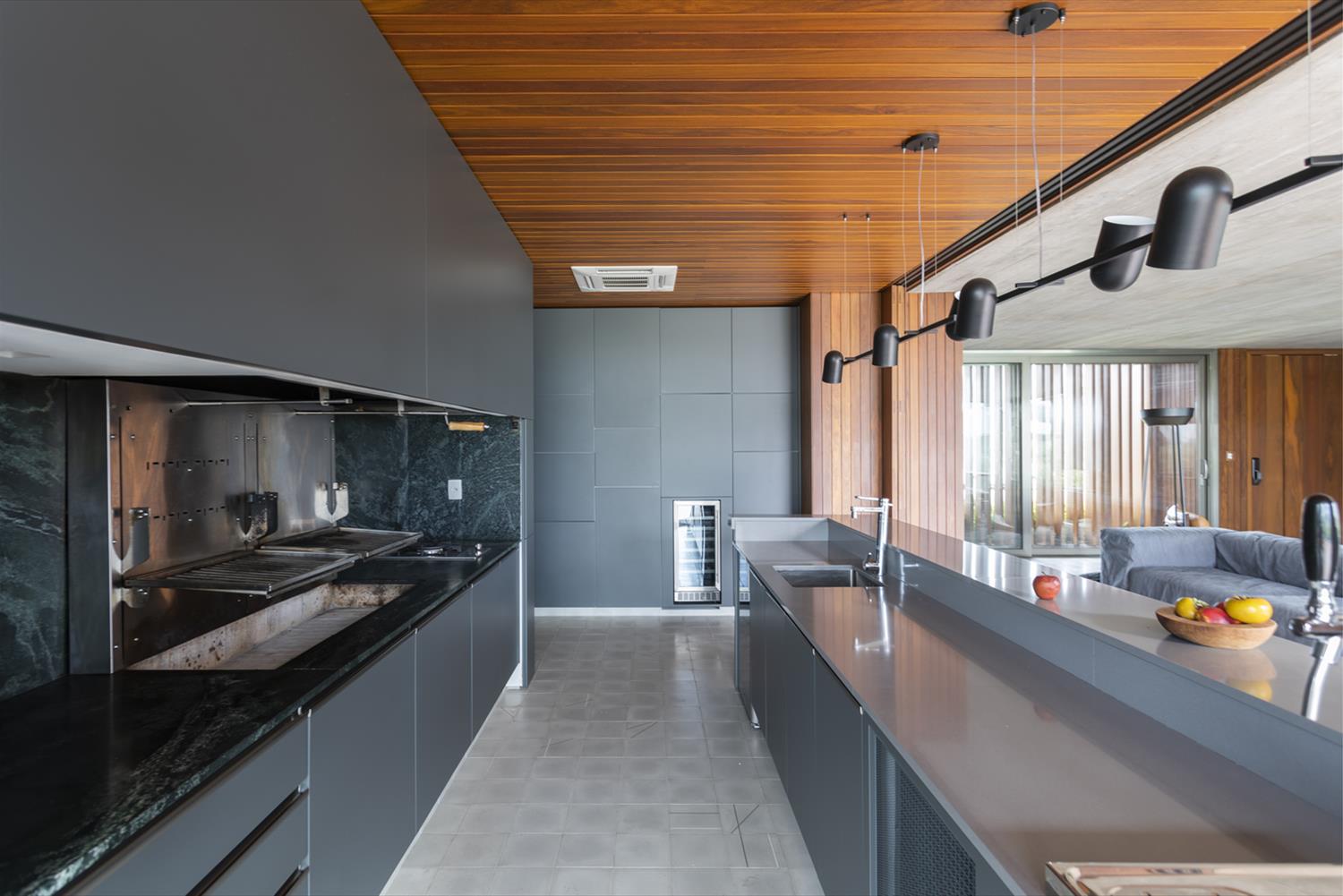 巴西 Pelotas 现代住宅 | 混凝土、木头和玻璃的完美融合-20