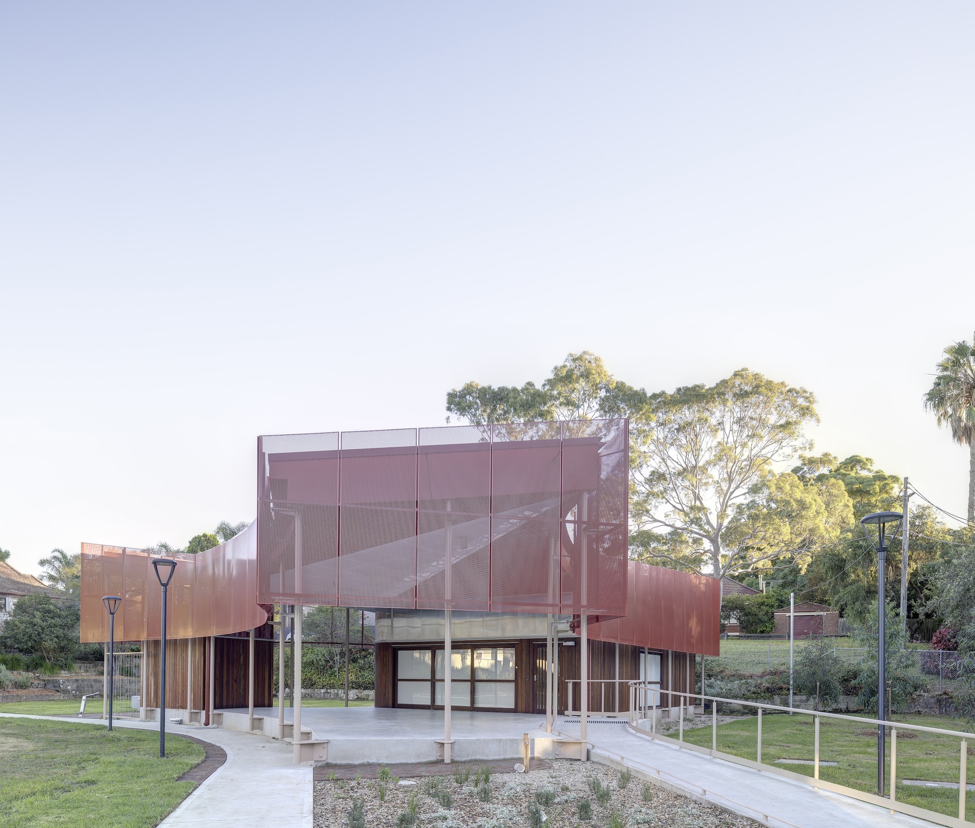 Hurlstone纪念保护区公园社区中心丨澳大利亚丨Sam Crawford Architects-17