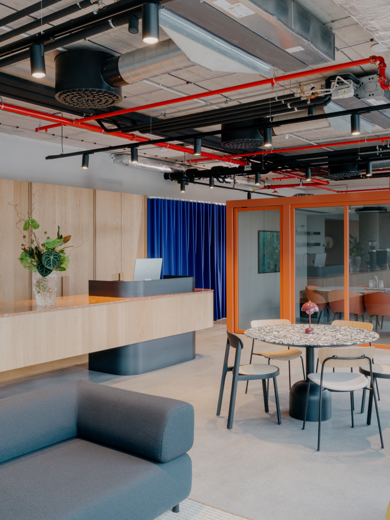 A Look Inside Studio Perspektiv’s New Prague Office - Officelovin'-1