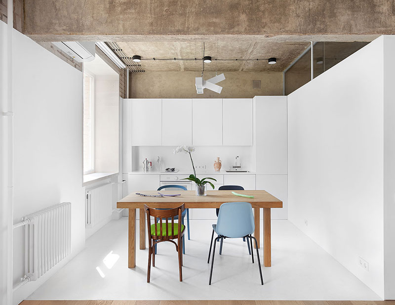 莫斯科 50 平米摄影工作室公寓，工业风中见温馨-4