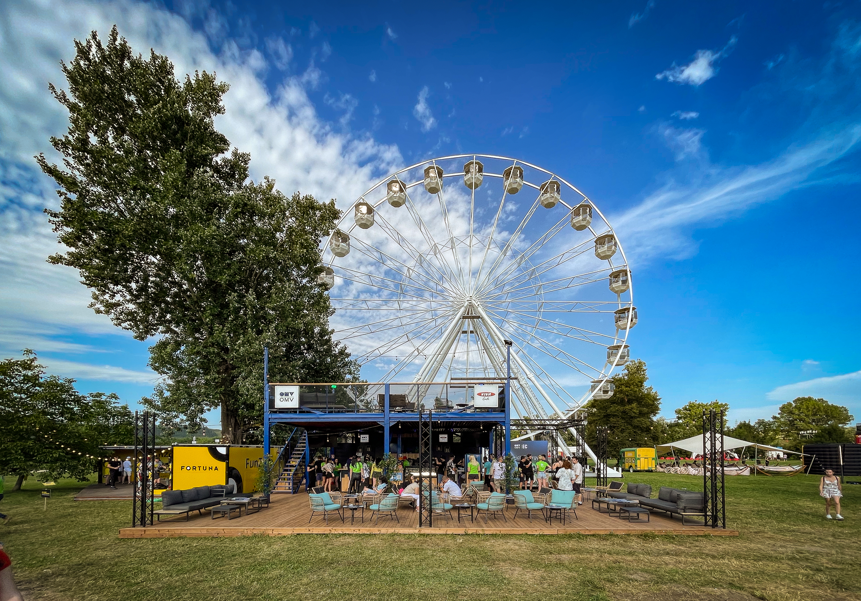 OMV 展位设计丨DZNR 设计工作室-0