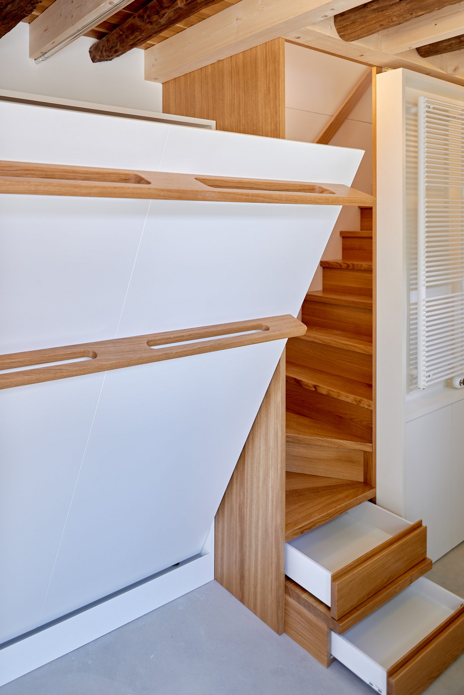 瑞士乡村微宅 | 旧木仓的重生-28