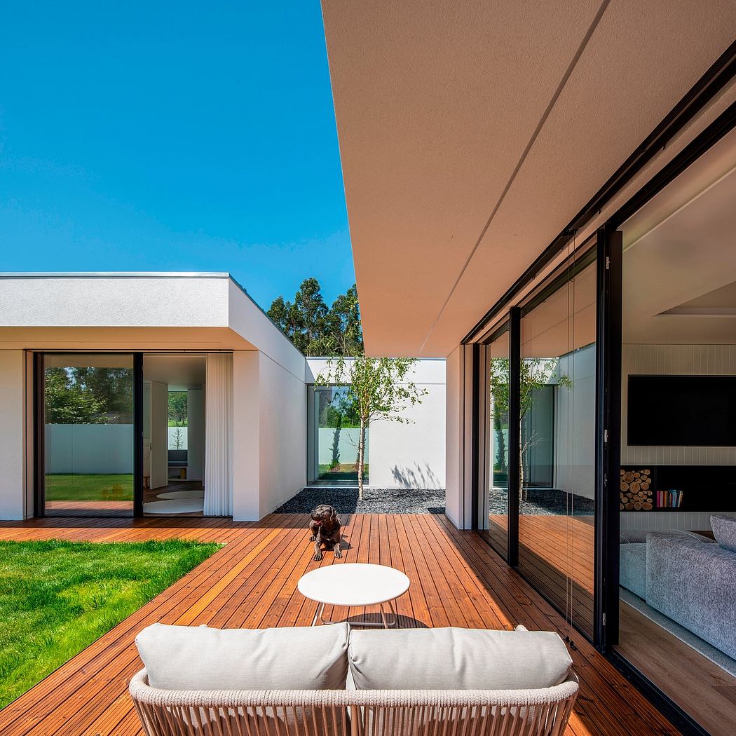 西尔瓦埃斯库拉之家丨葡萄牙丨Raulino Silva-8