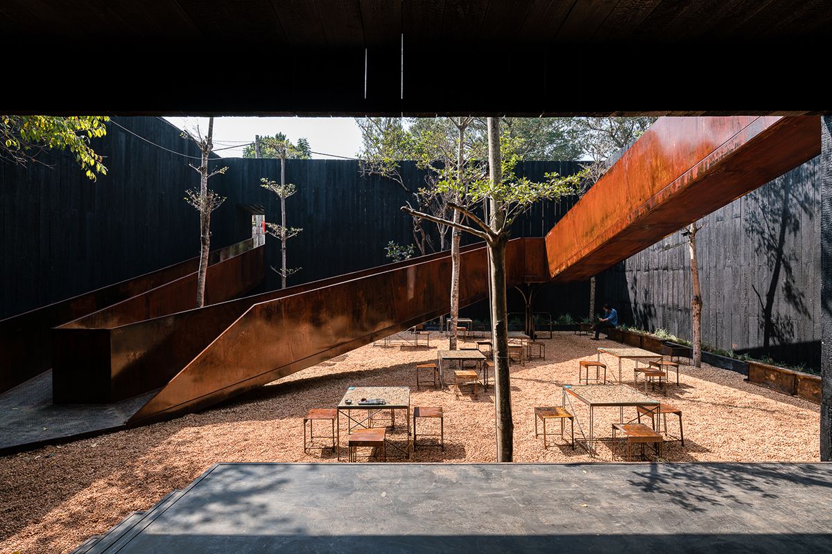 山餐厅 或 雅姆餐厅 或 亚姆餐厅-107