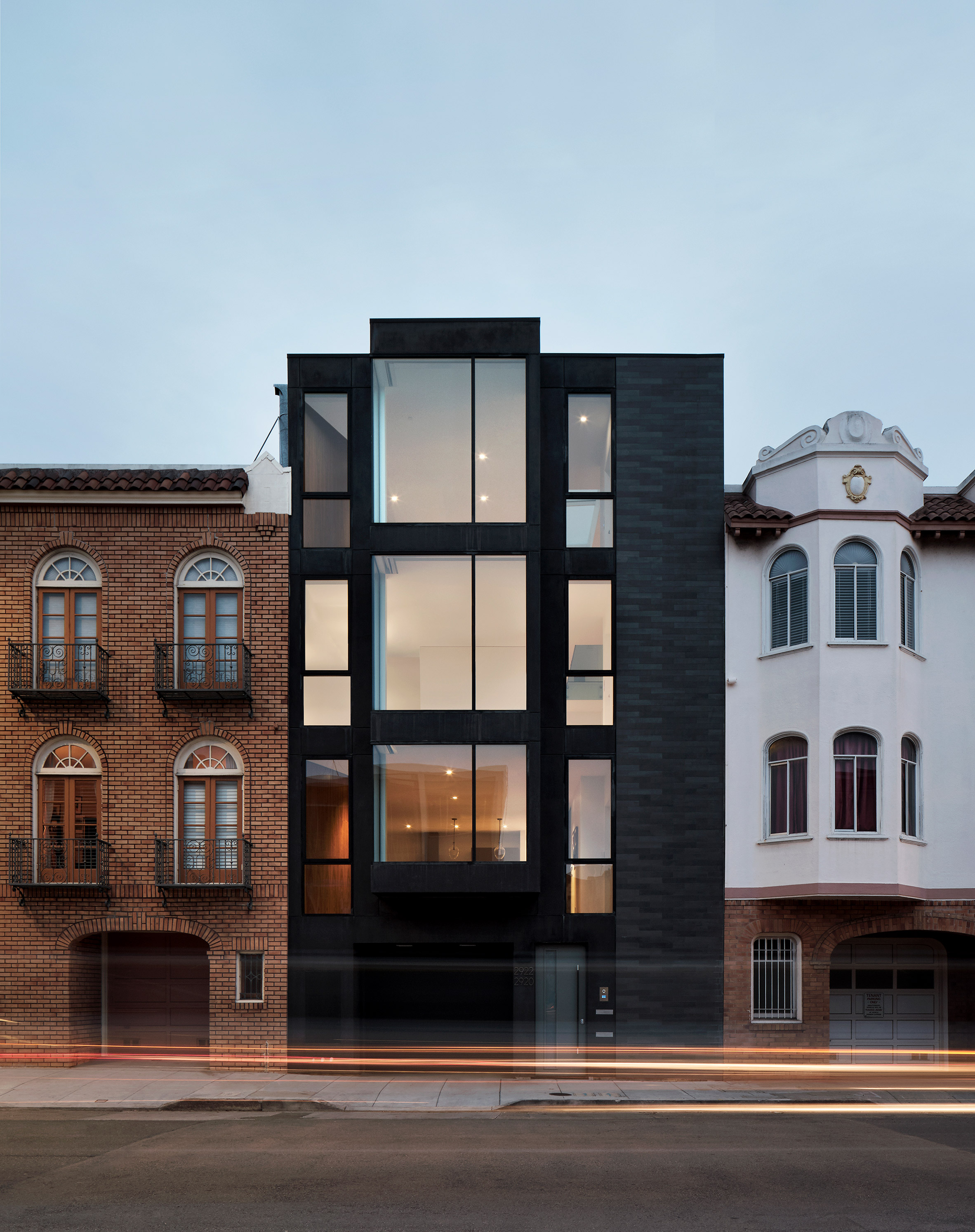 旧金山现代风格镇屋,玻璃与木质的和谐交融-5