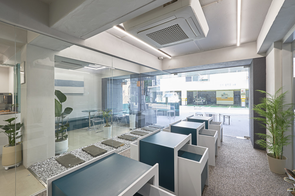 绿色环保，现代简约的 24 小时咖啡厅设计-10