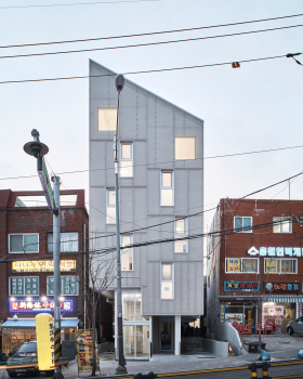 GARIBONG-DONGHOUSING|M.O.MArchitects