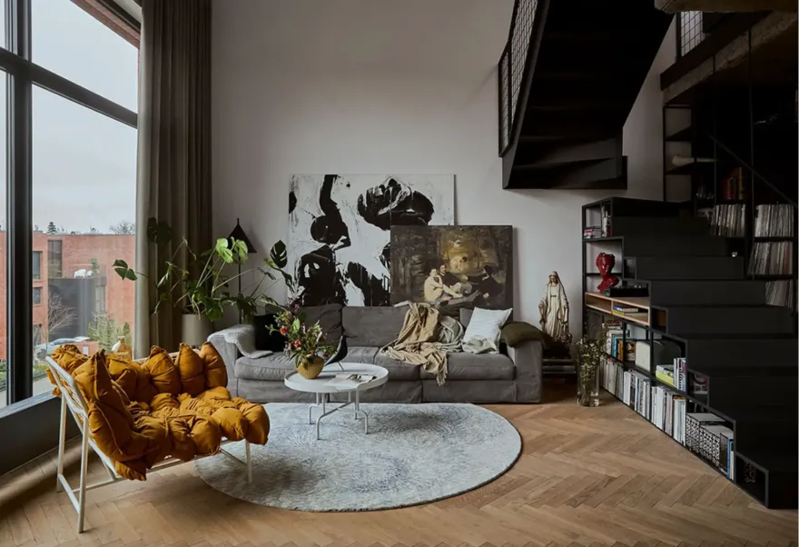 波兰独特风格原生态阁楼-1