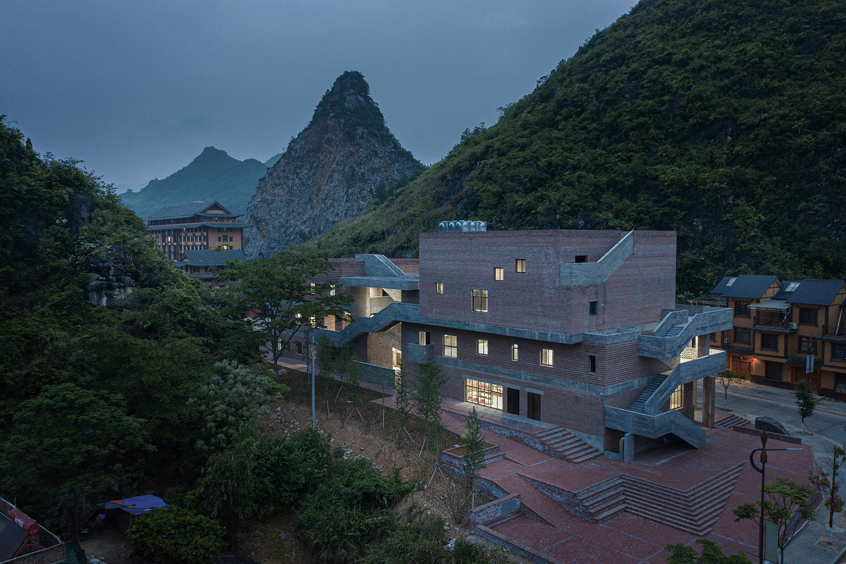 江华瑶族水口镇如意村文化服务中心及特色工坊丨中国湖南丨地方工作室&湖南大学设计研究院有限公司-91