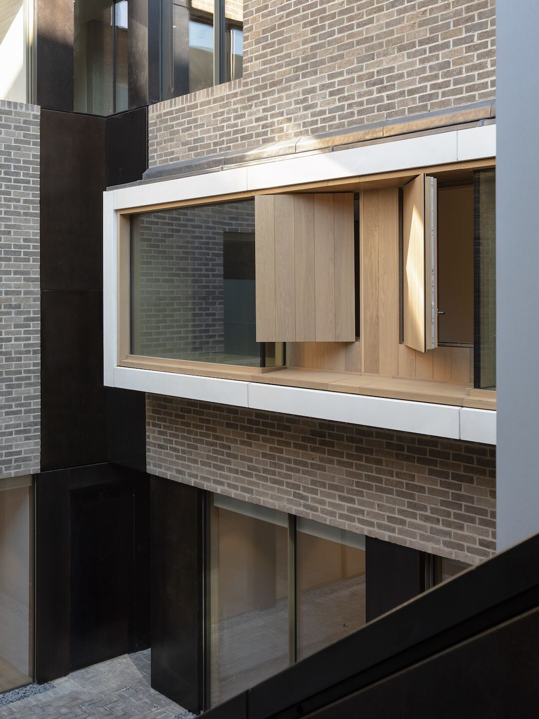 英伦经典与当代创新的完美融合——Weymouth Mews 住宅设计-14