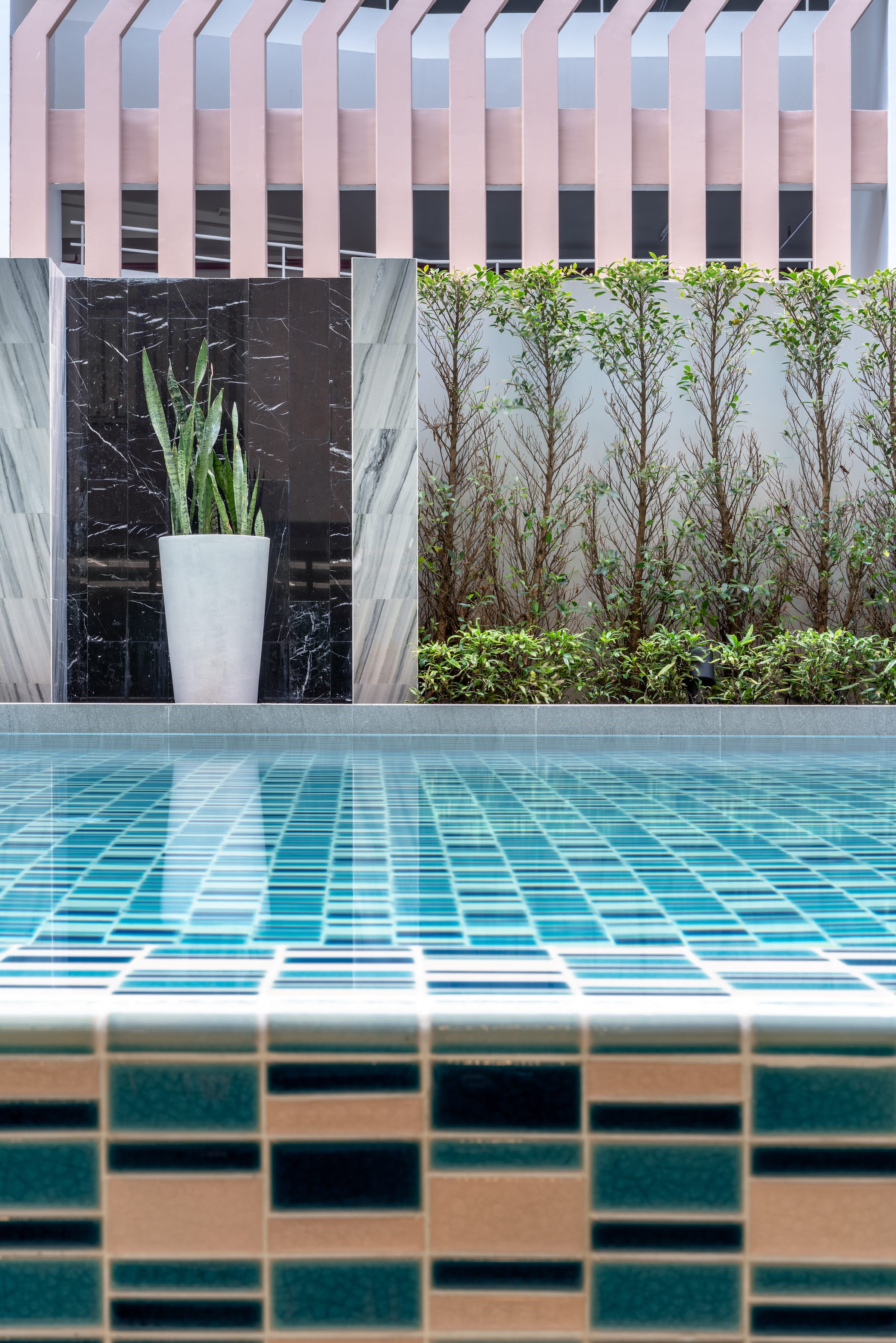 乍都乍诺丁山换乘站-18