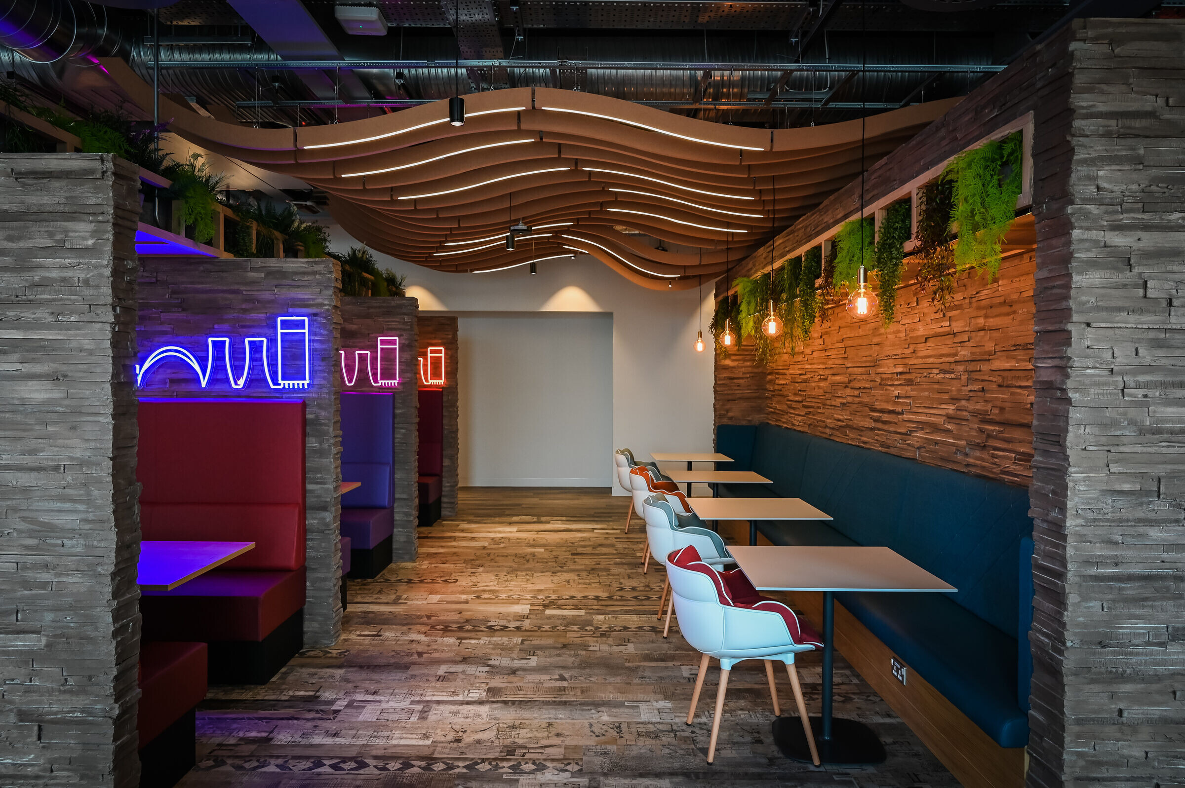 Sheffield 银行创新休息区-9