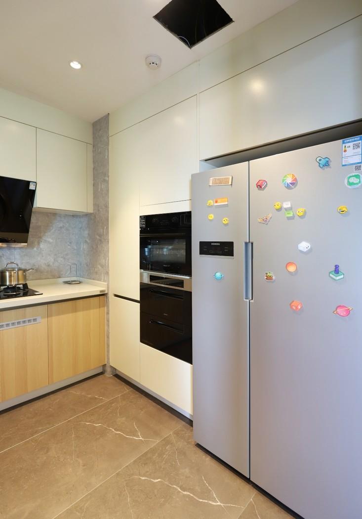 广州轻奢北欧风大户型设计,多元素空间利用-33