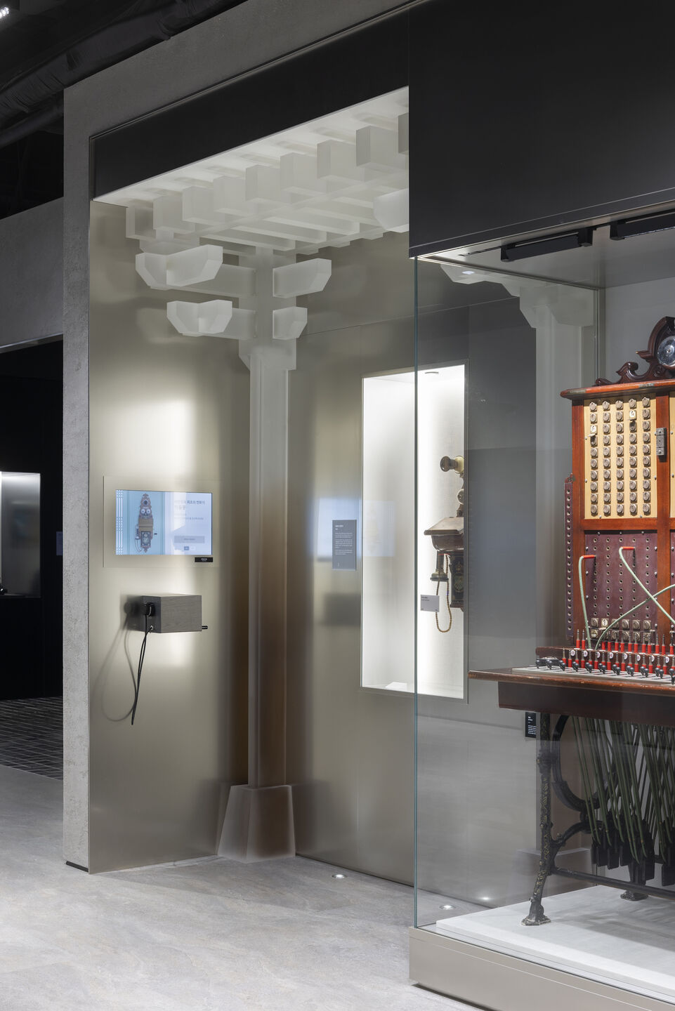 KT 恩丸（注：Onmaru如果是特定名称，这样音译较合适，若有具体背景指向，可能需根据情况调整） 丨韩国丨mttb-32