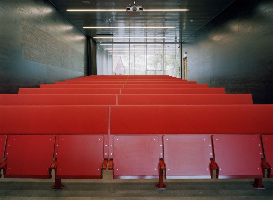 挪威 Petter Dass 博物馆 | 融入历史文化的建筑景观-50