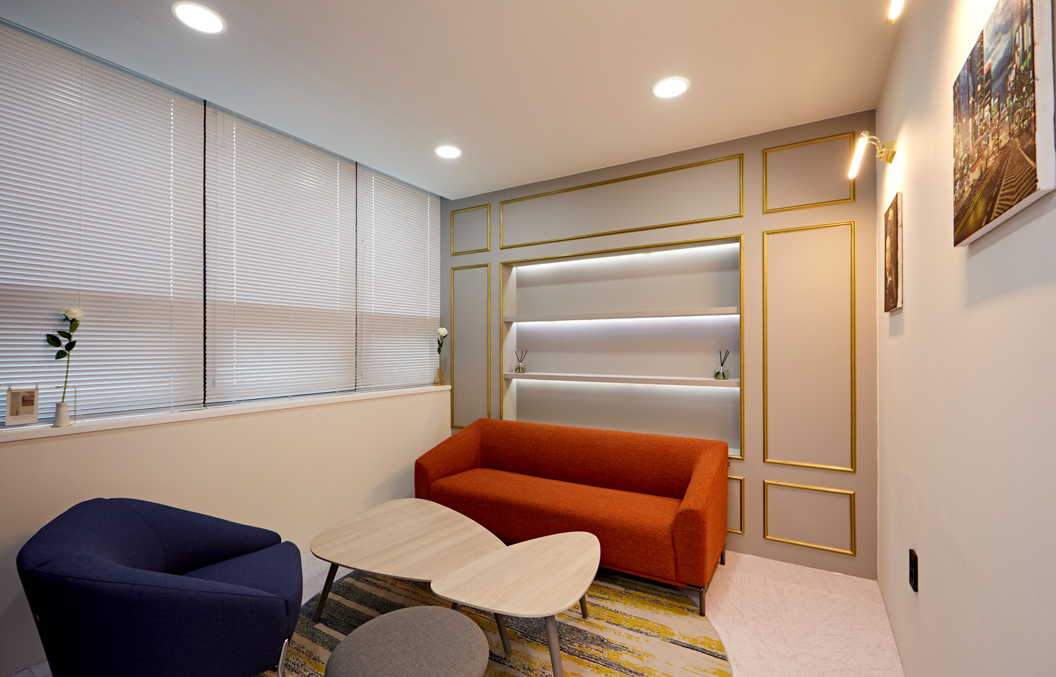 蓝色调的简洁法律事务所室内设计-12