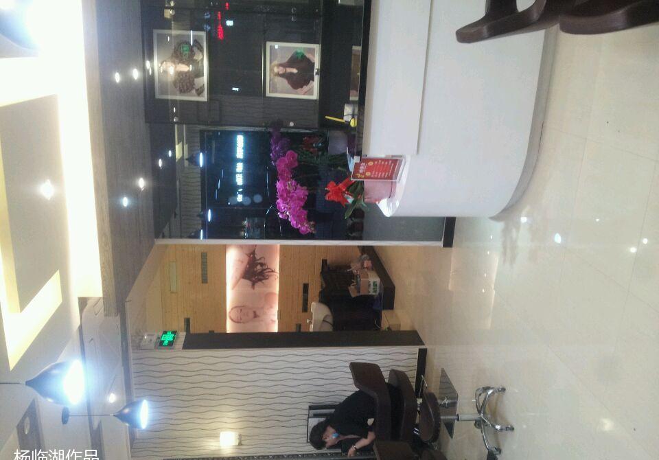 
美容美发形象店 -16