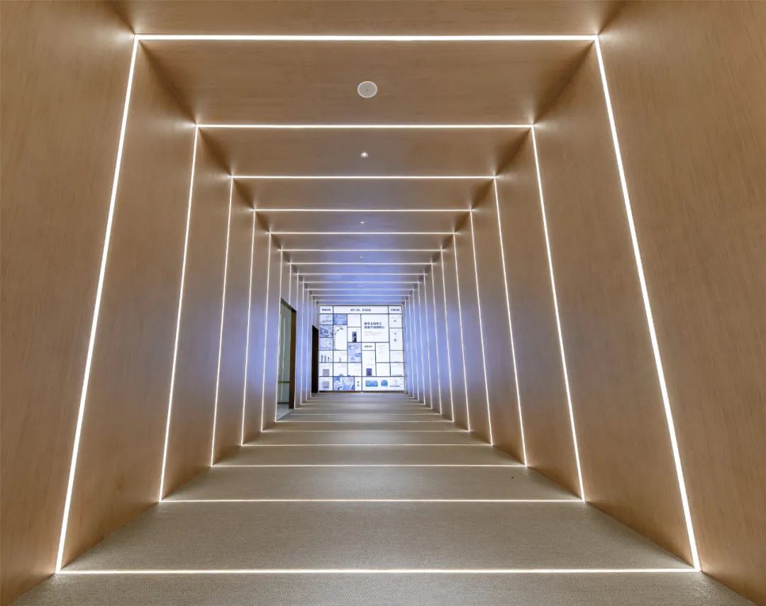 景行含光——卓越·平湖壹号售楼处设计-128