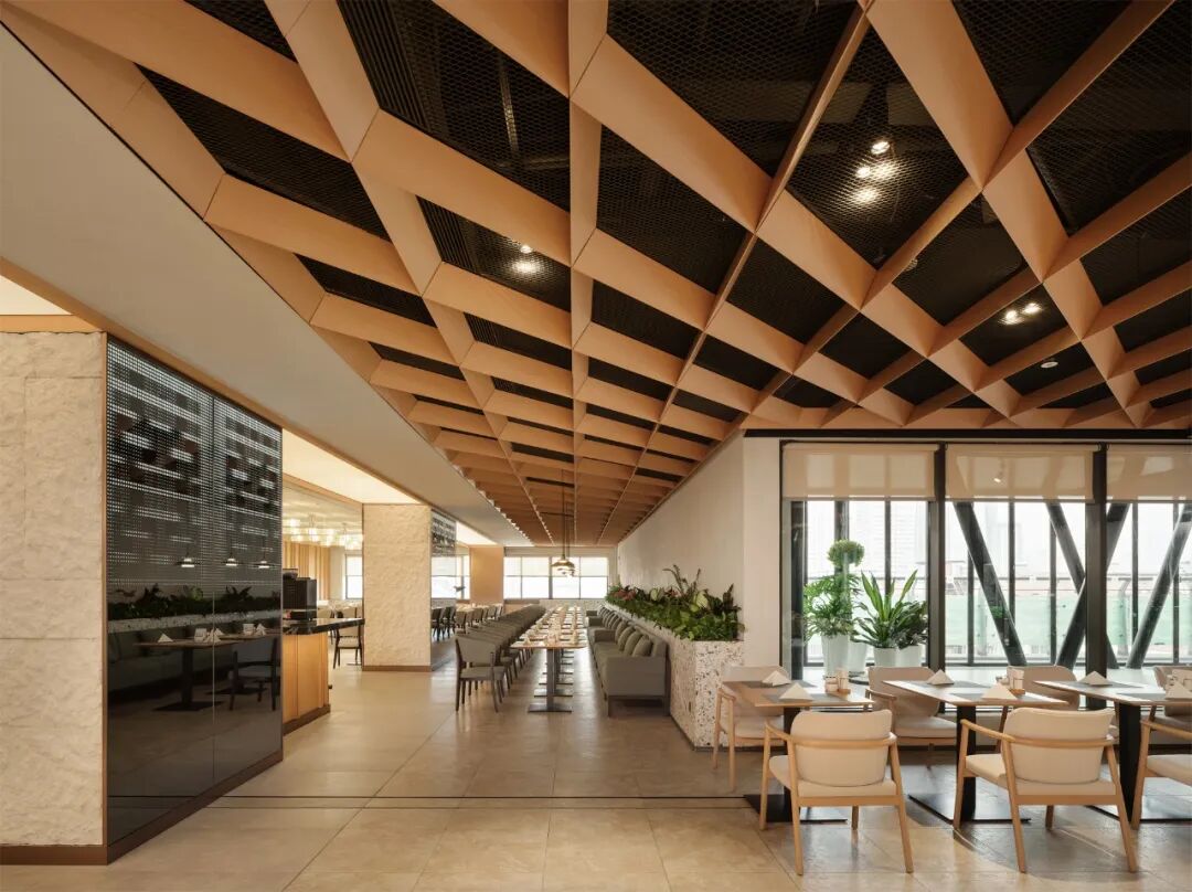 鹏欣(南京)水游城洲际假日酒店FEAST餐厅丨中国南京丨COLORFULL昱景设计-28