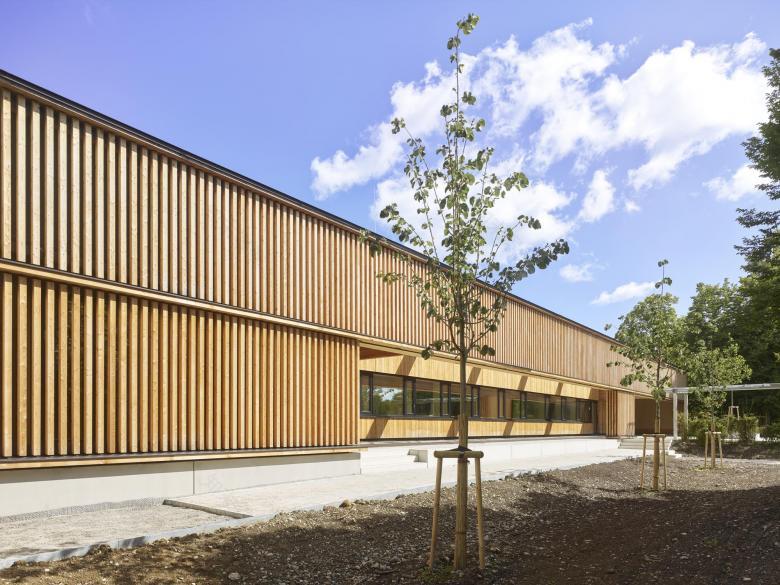 比伯拉赫河畔马里体育馆丨德国-14