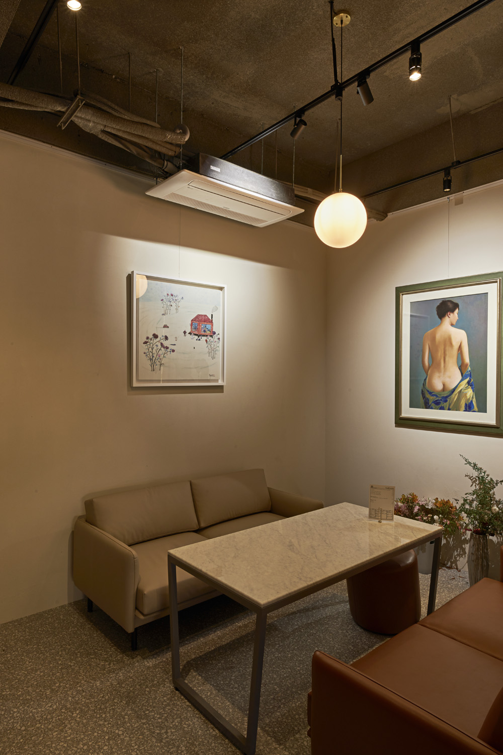 现代高级风 240 平咖啡厅设计-24