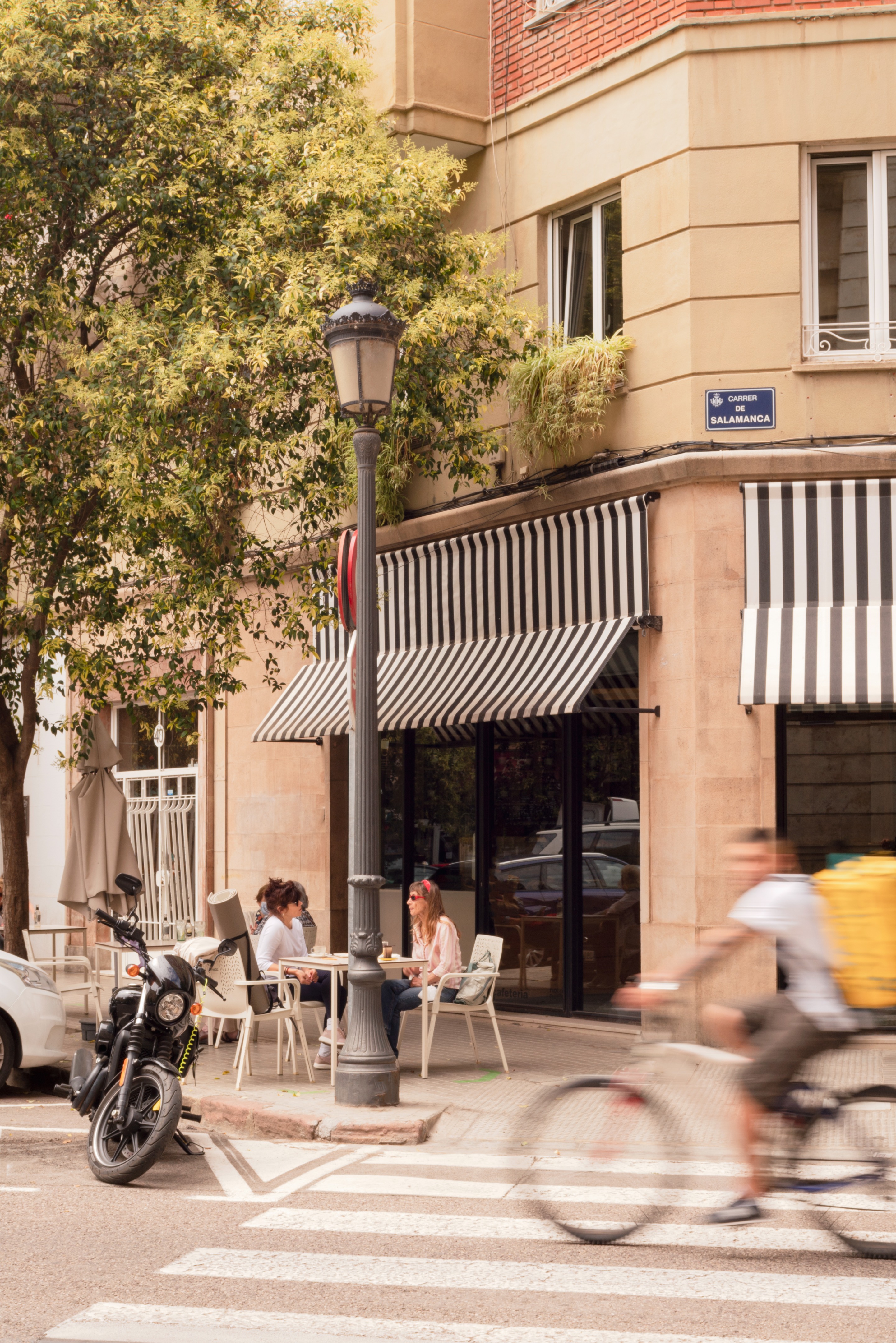 NougatBakery 甜品店丨Viruta Lab-21