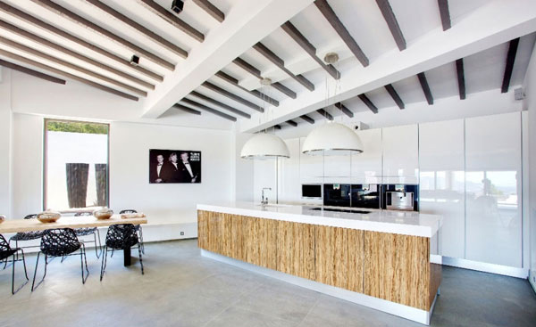 西班牙伊维萨岛海边现代简约别墅-25