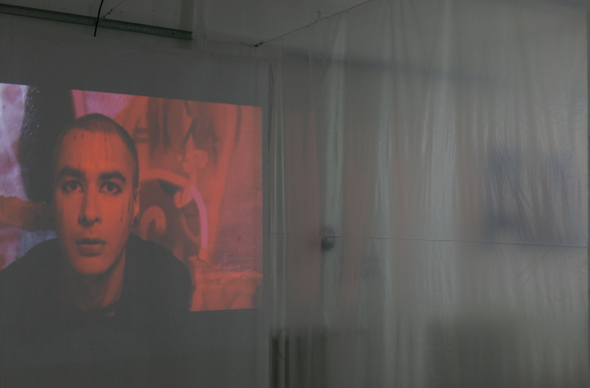 Touchable Distance Exhibition  / Radical Passive-28