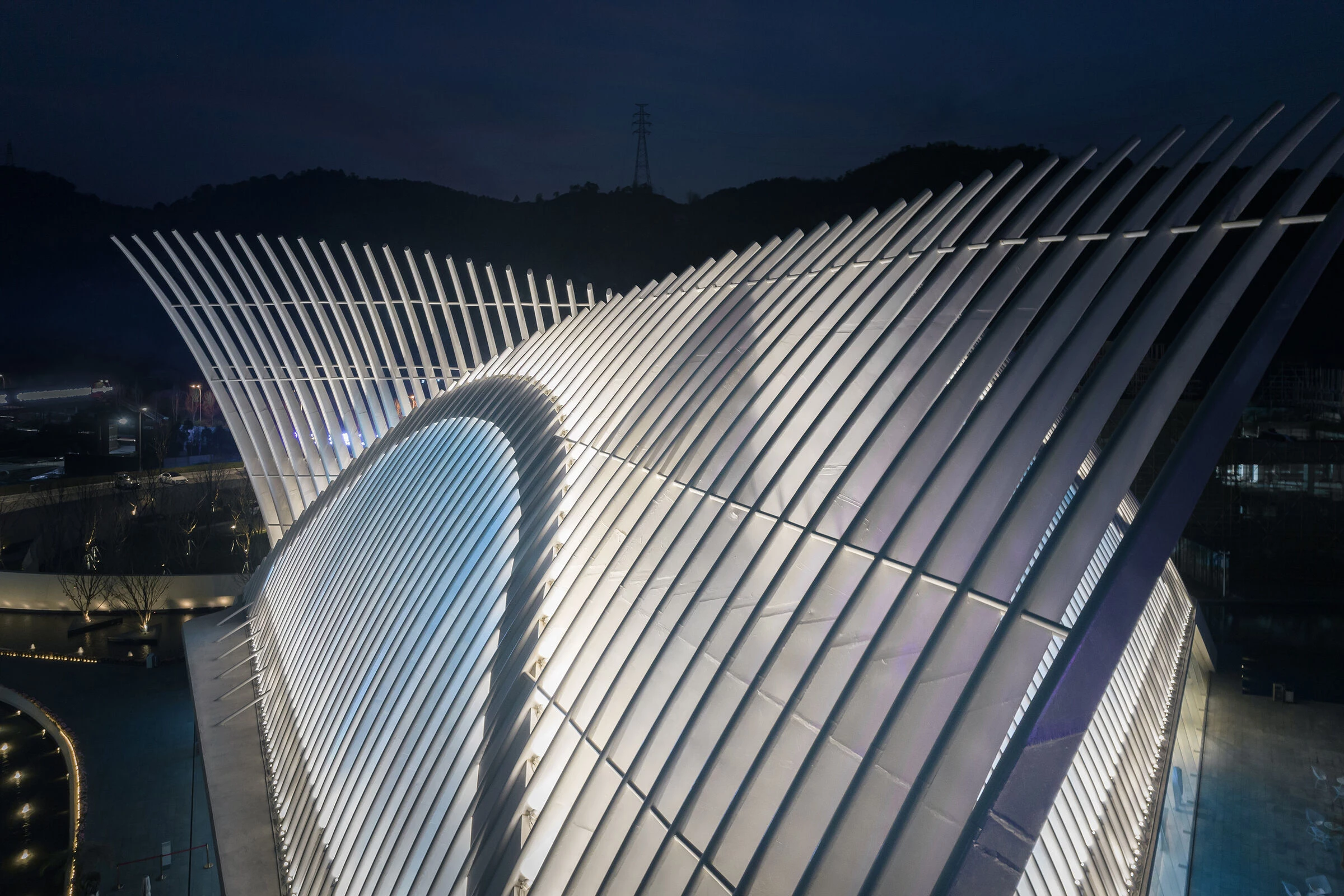 贵阳国际时尚发布中心丨中国贵阳丨Puri Lighting Design-13