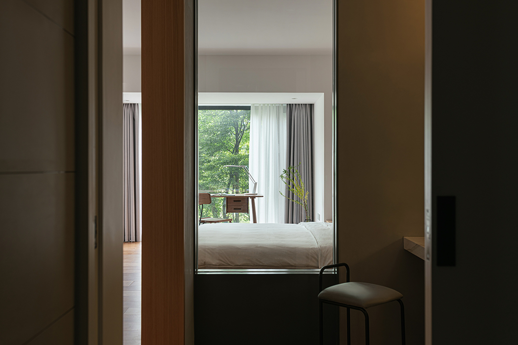 原木之魅 | 季意空间设计带来的温馨宁静居住体验-28