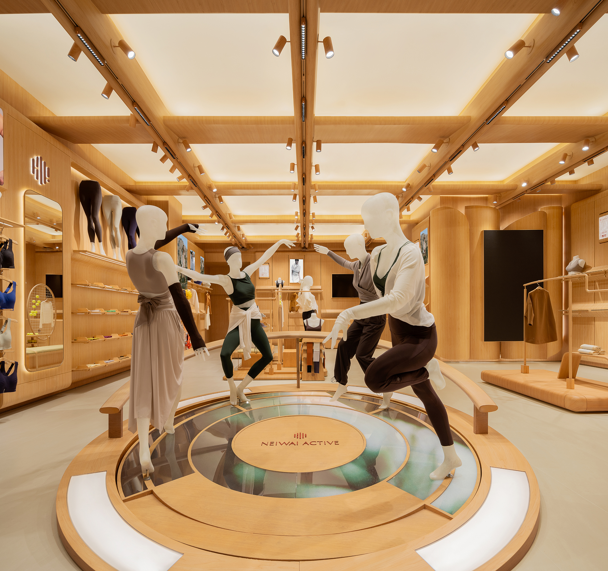 NEIWAI ACTIVE 太古里成都和北京门店形象刷新设计丨中国北京丨Still Young-1