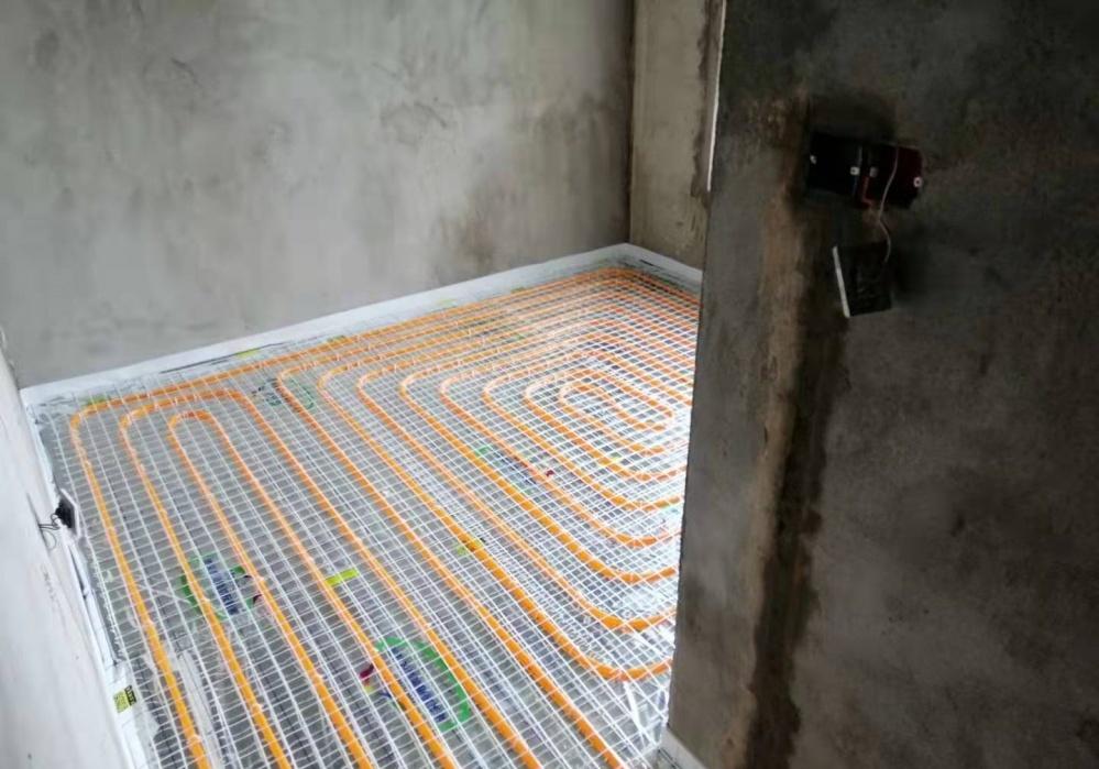 
上海奉贤区德丰路南郊一品水地暖安装效果图 -1