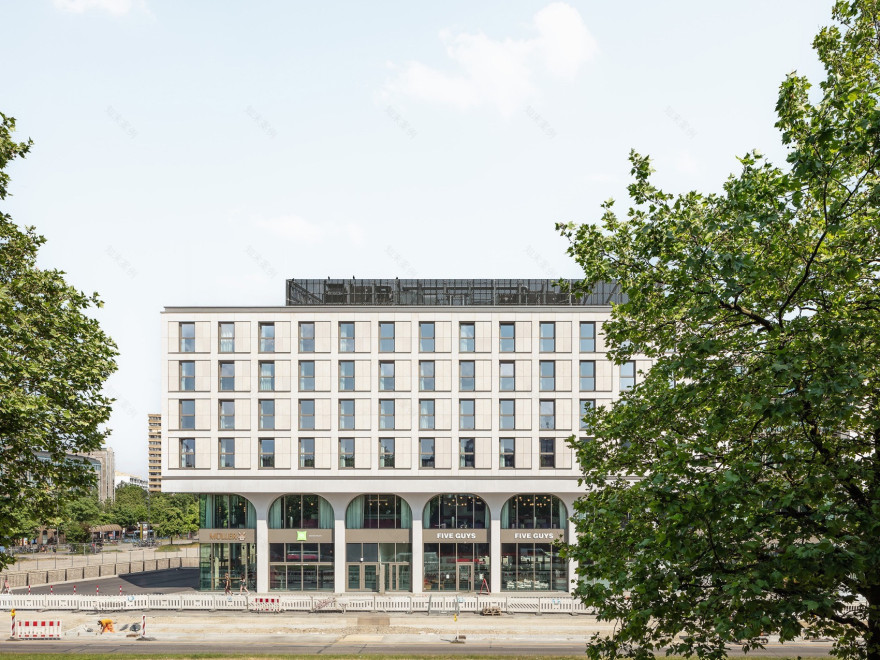 德国 Perlach 广场丨德国慕尼黑丨AllesWirdGut-3