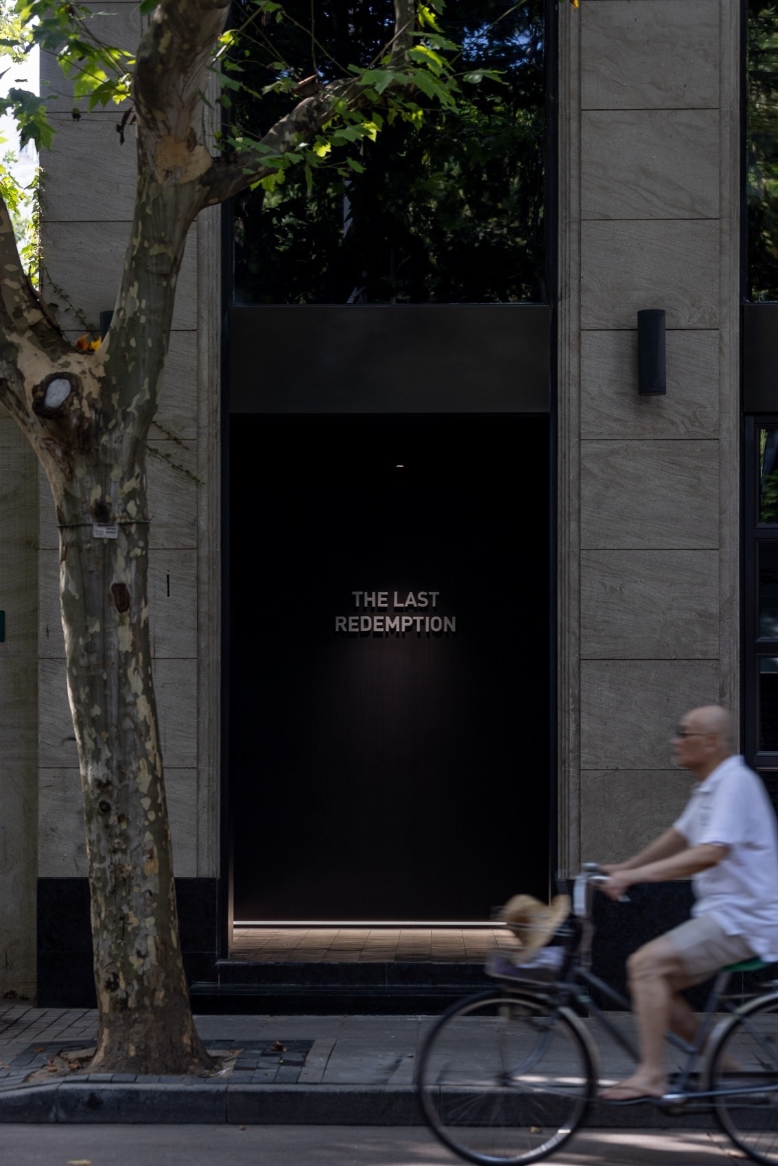 上海 The last Redemption 服装店丨中国上海丨直距设计-4