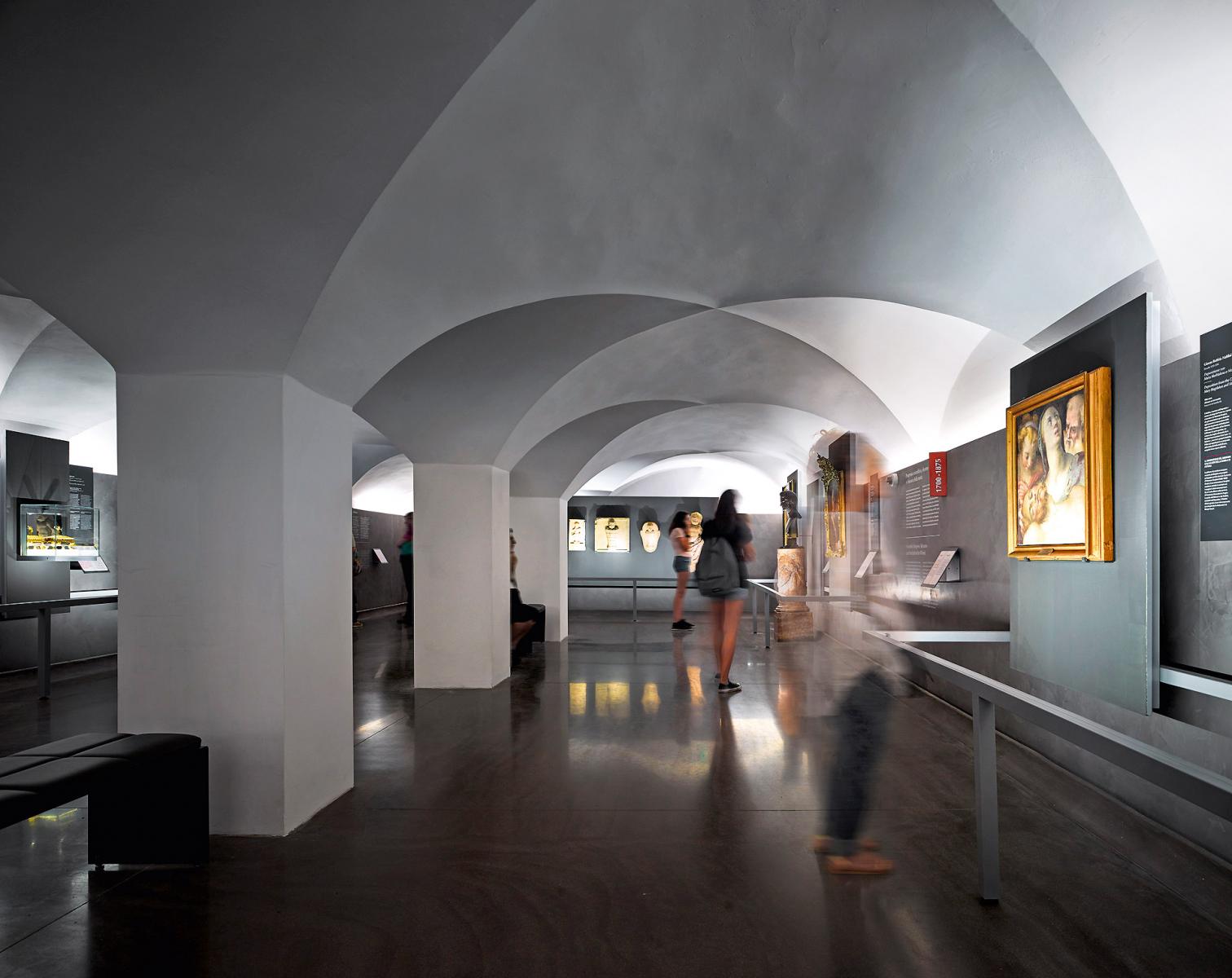 佛罗伦萨双塔 · 博物馆与孤儿院的再生设计-15