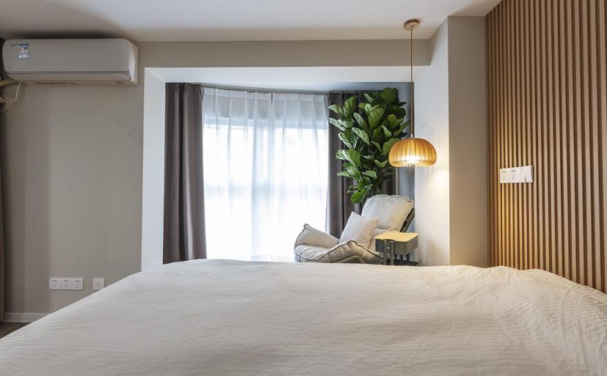 浪漫小夫妻的温馨婚房 | 简约原木与奶白系的完美融合-57