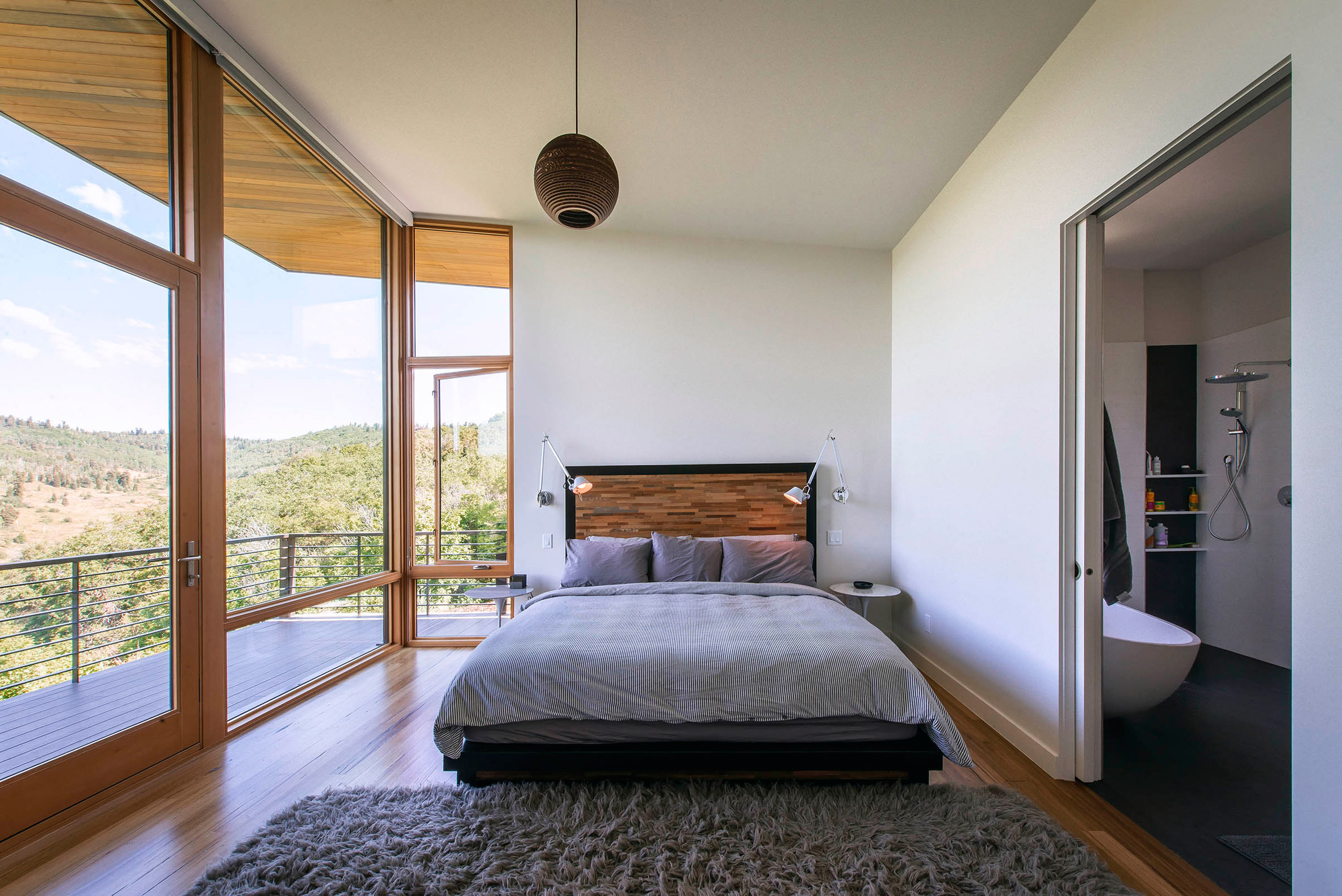 Imbue Design builds Red Hawk Residence in Utah around a courtyard-9