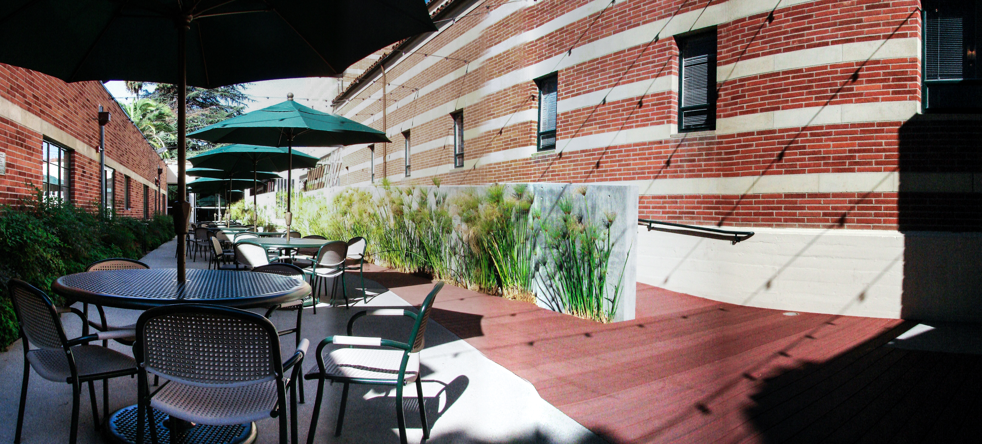 加州校园创意户外 courtyard-15