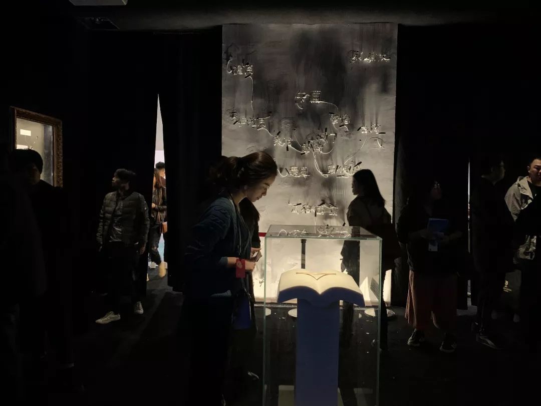 广州设计周盛宴,维上设计首席蓝玉维荣获金住奖-34