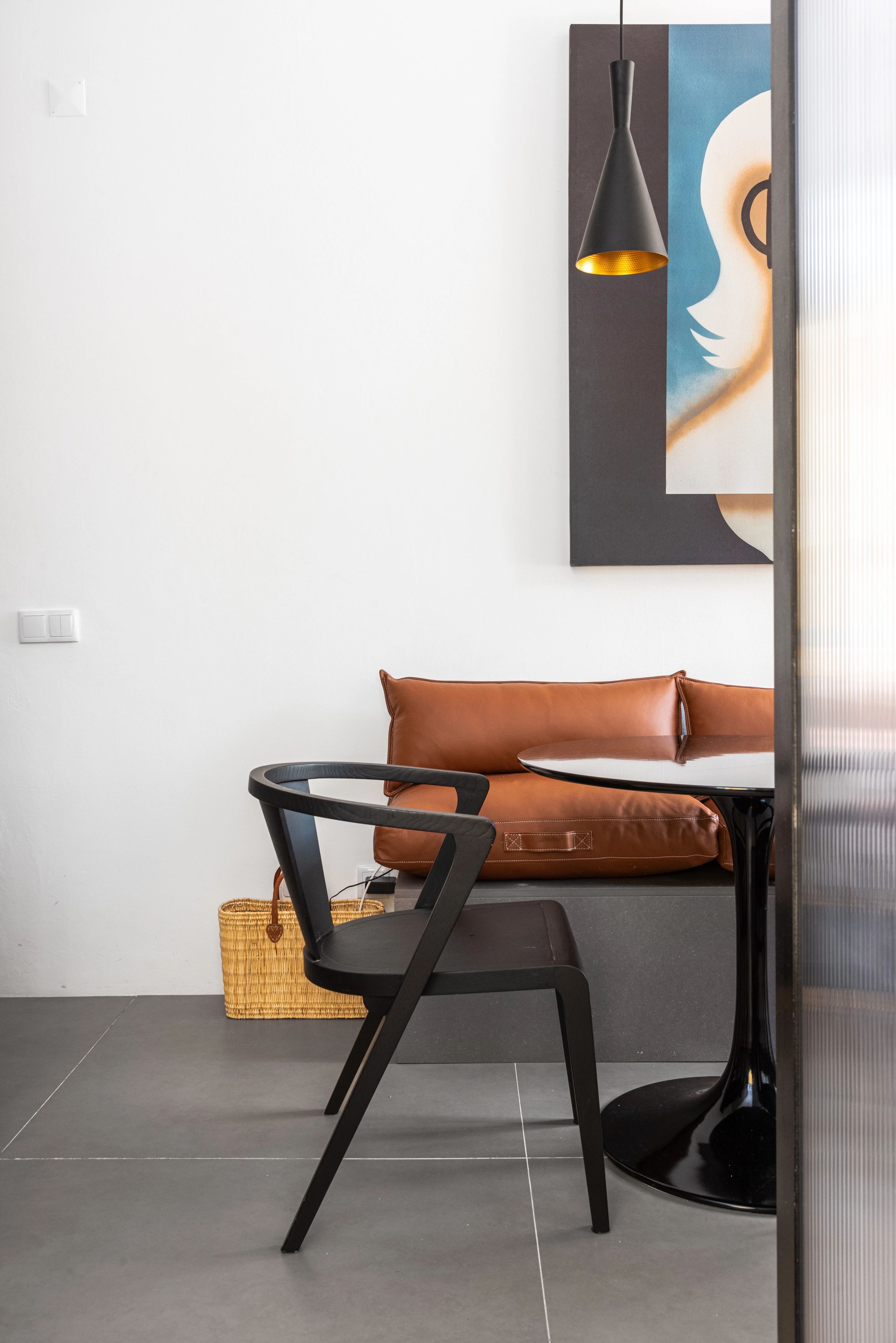 葡萄牙波尔蒂芒 32㎡一居室公寓设计丨Studio Arte architecture  design-6