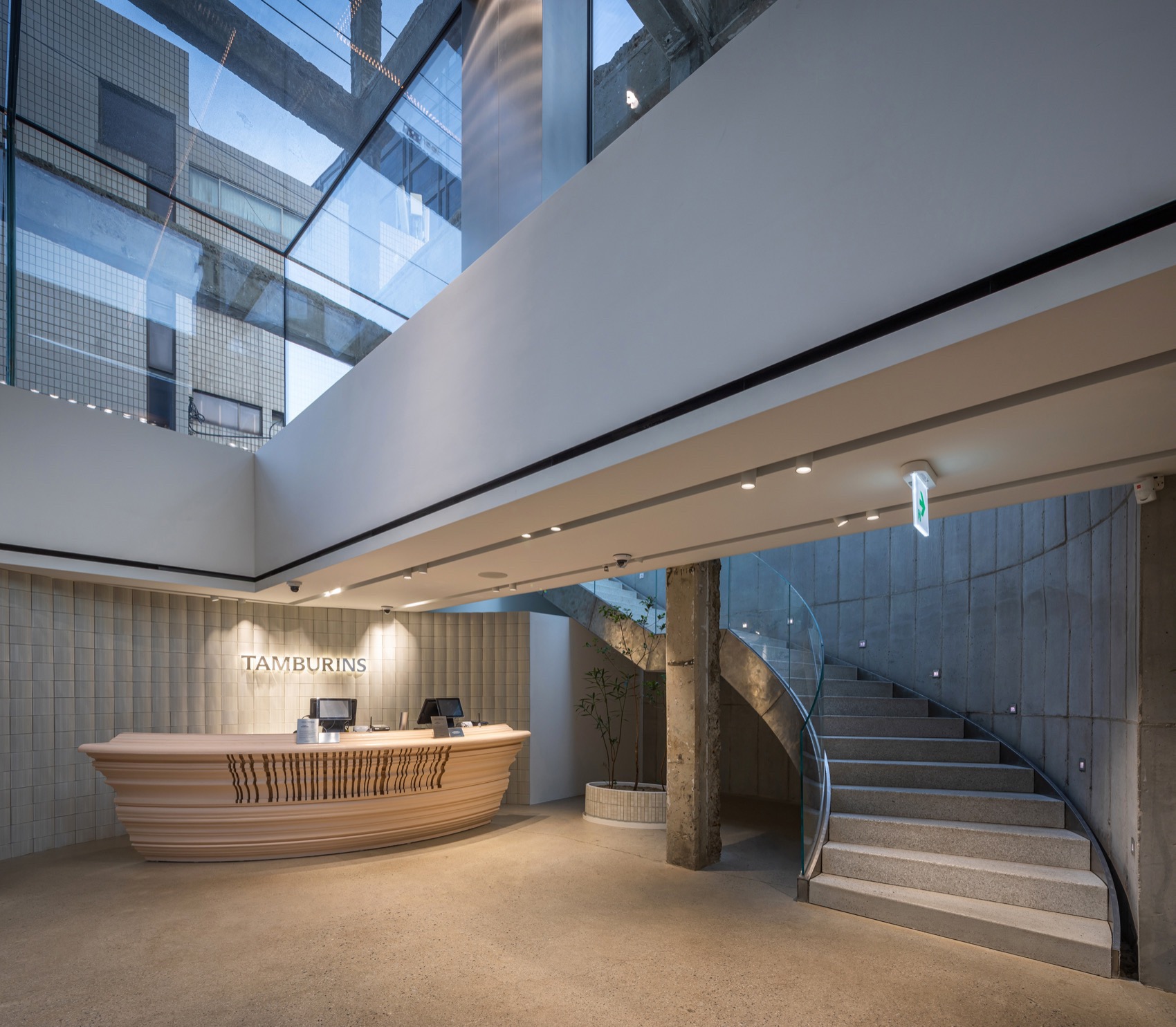 Tamburins首尔圣水旗舰店丨韩国首尔丨建筑设计The System Lab,灯光设计EONSLD-30