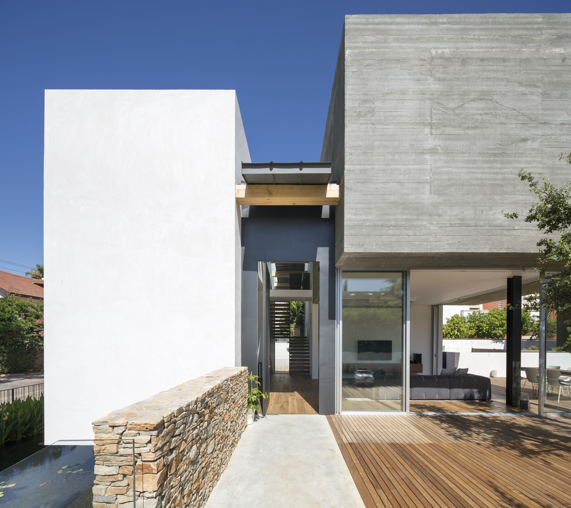 以色列水畔石山现代别墅-22