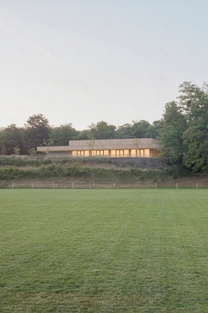 Willgottheim–Woellenheim Multipurpose Hall / rhb architectes-26