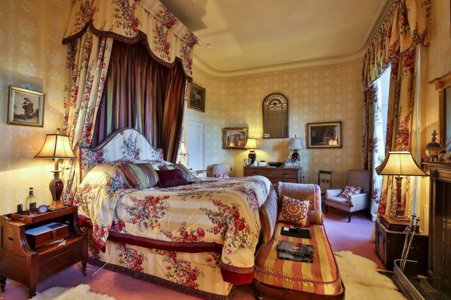 Замок Бельвуар, интерьеры в стиле историзм - 40 фото-91